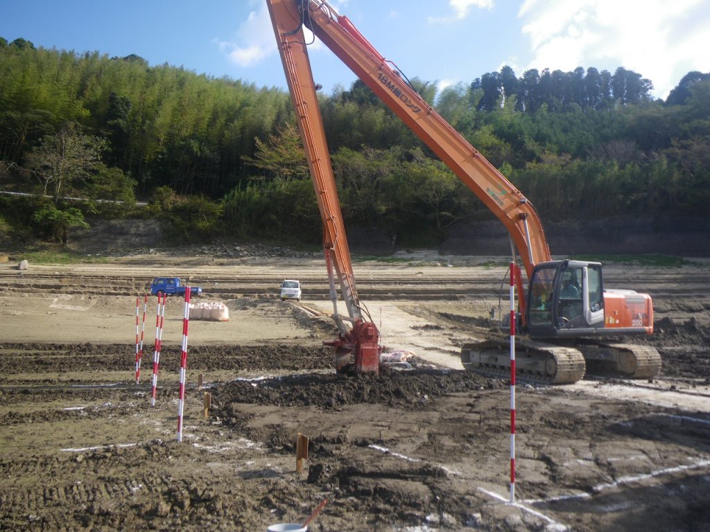 ダムの堆砂対策・排砂ゲートと浚渫